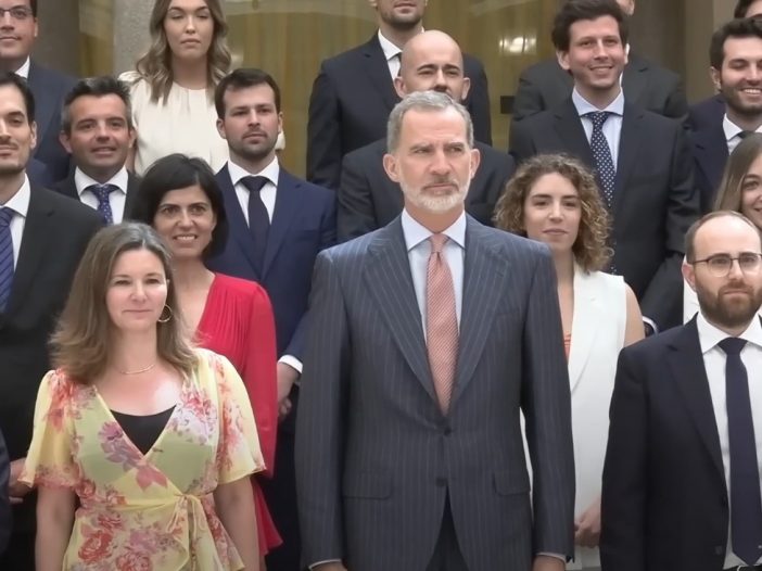 Su majestad el Rey recibe a los nuevos miembros del Cuerpo de Ingenieros de Caminos, Canales y Puertos